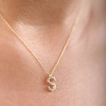 S Harf Pırlantalı Kolye TD130 
